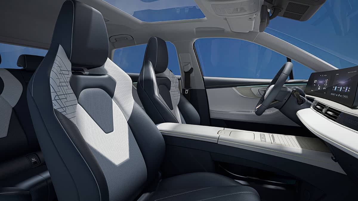 interior image 0