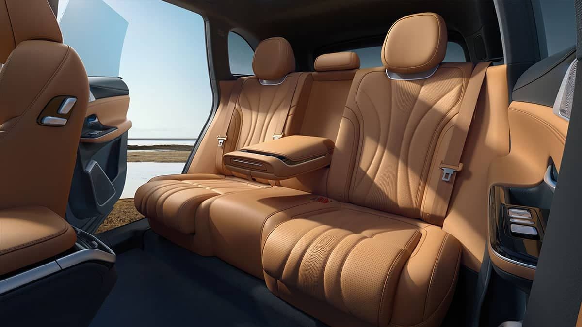 interior image https://ik.imagekit.io/freesbe/g9_interior_gallery_img_02_e4707b0ab7.jpg-2