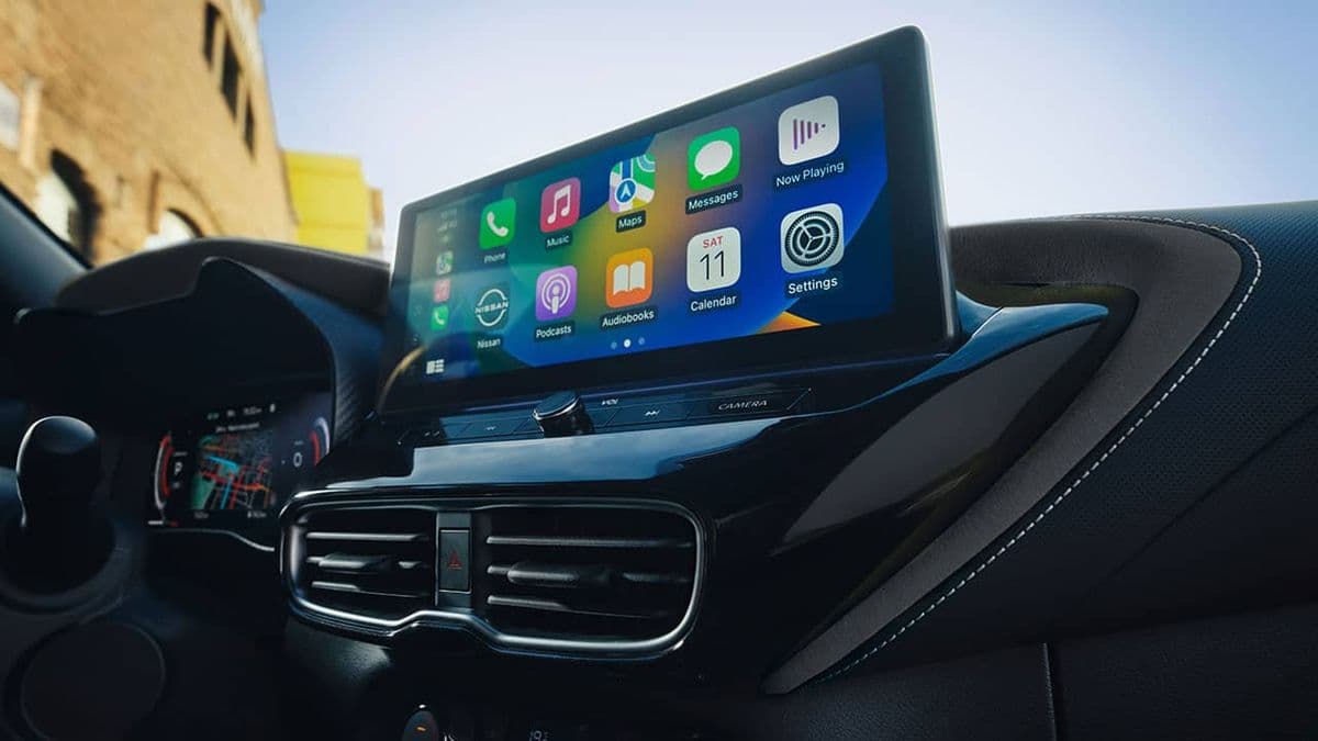 interior image https://ik.imagekit.io/freesbe/juke_interior_img_03_ec868f2550.jpg-1