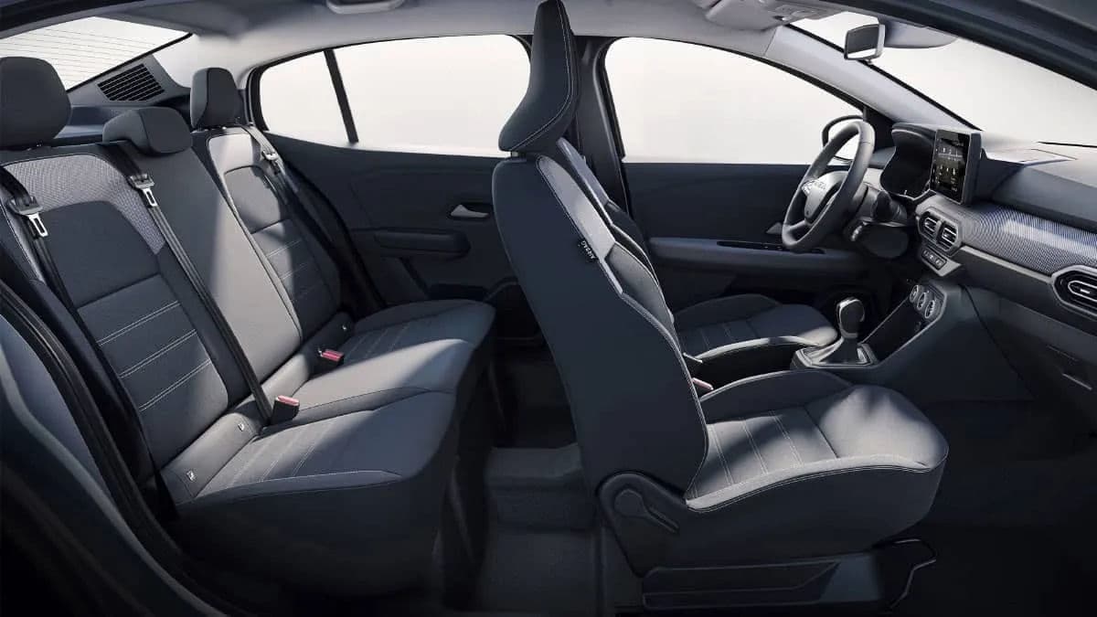 interior image https://ik.imagekit.io/freesbe/logan_interior_gallery_img_02_jpg_68c6121e31.webp-2