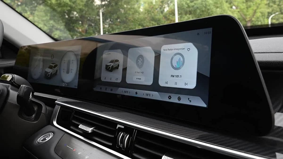 interior image https://ik.imagekit.io/freesbe/tiggo7_phev_interior_gallery_img_02_jpg_59fefaf7ea.webp-1